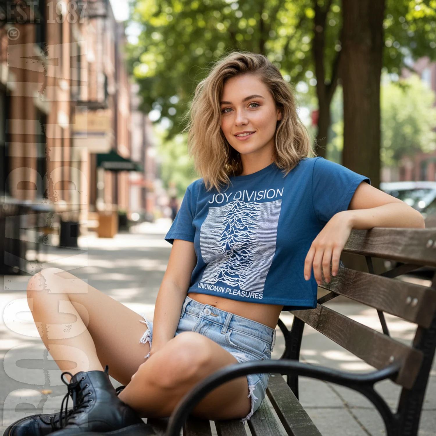 Unknown Pleasures Ladies Crop Top Junior Top - Image 3